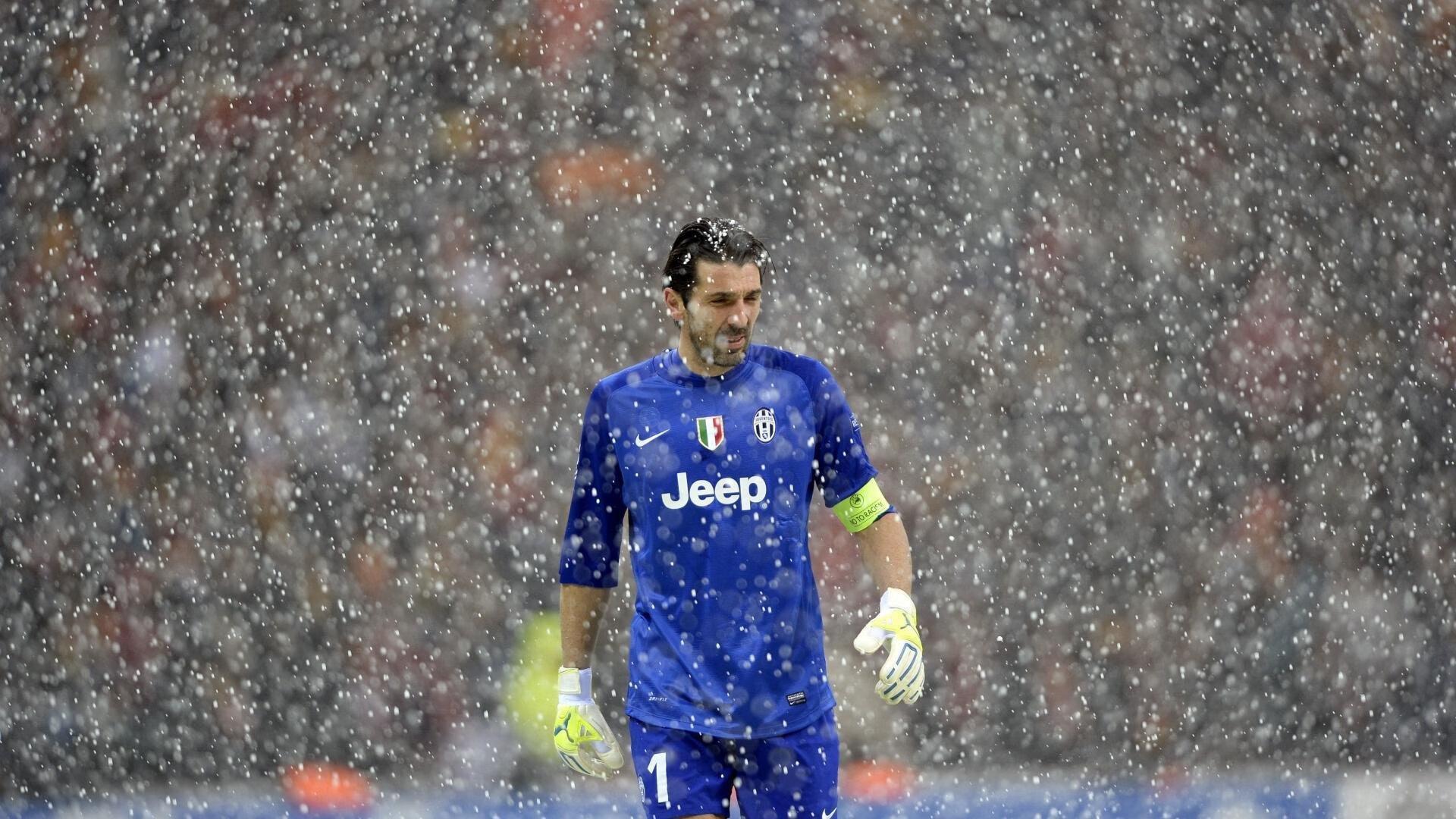 墨菲疾呼，利物浦冬窗抢购格伊，后防升级已刻不容缓